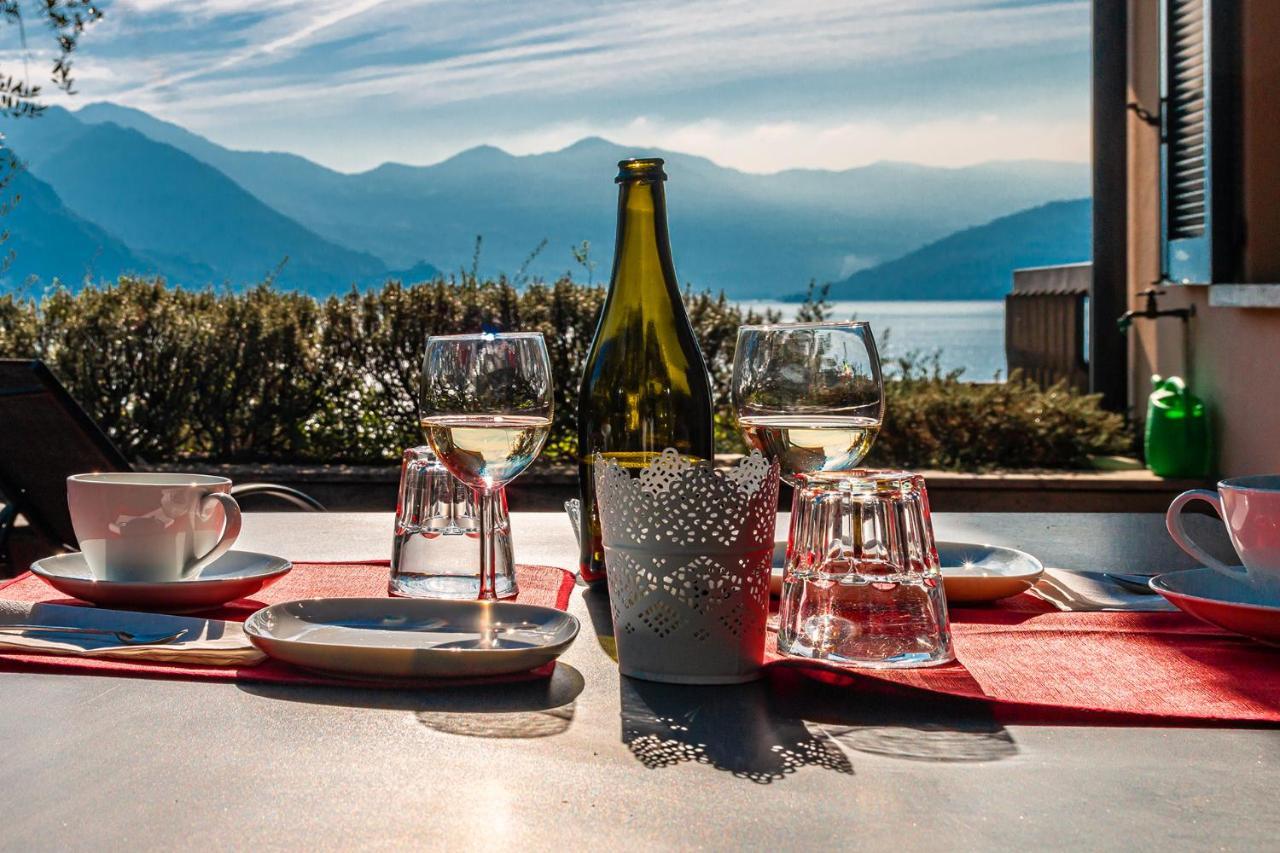 IseoLakeRental - Vacanza Romantica Riva di Solto Esterno foto